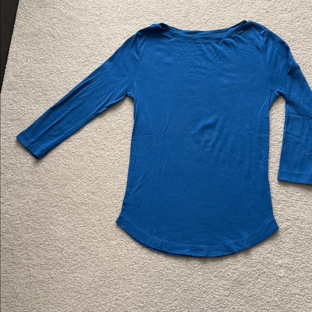 Ann Taylor Blue Boatneck Fitted Cotton 3/4 Sleeve Shirttail Hem Tee Top Size M